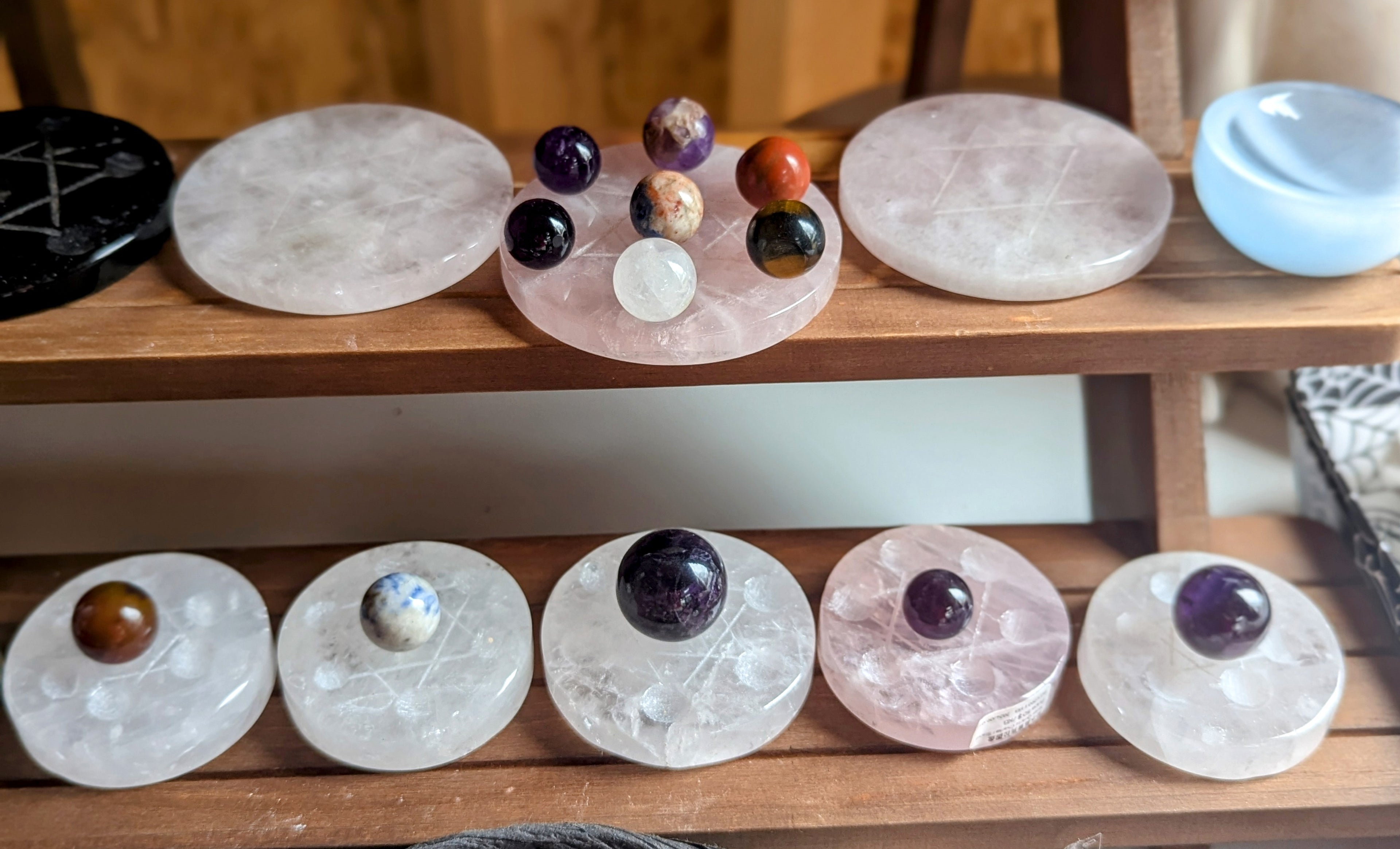 Rose Quartz, Selenite and black Obsidian sphere holder (small)