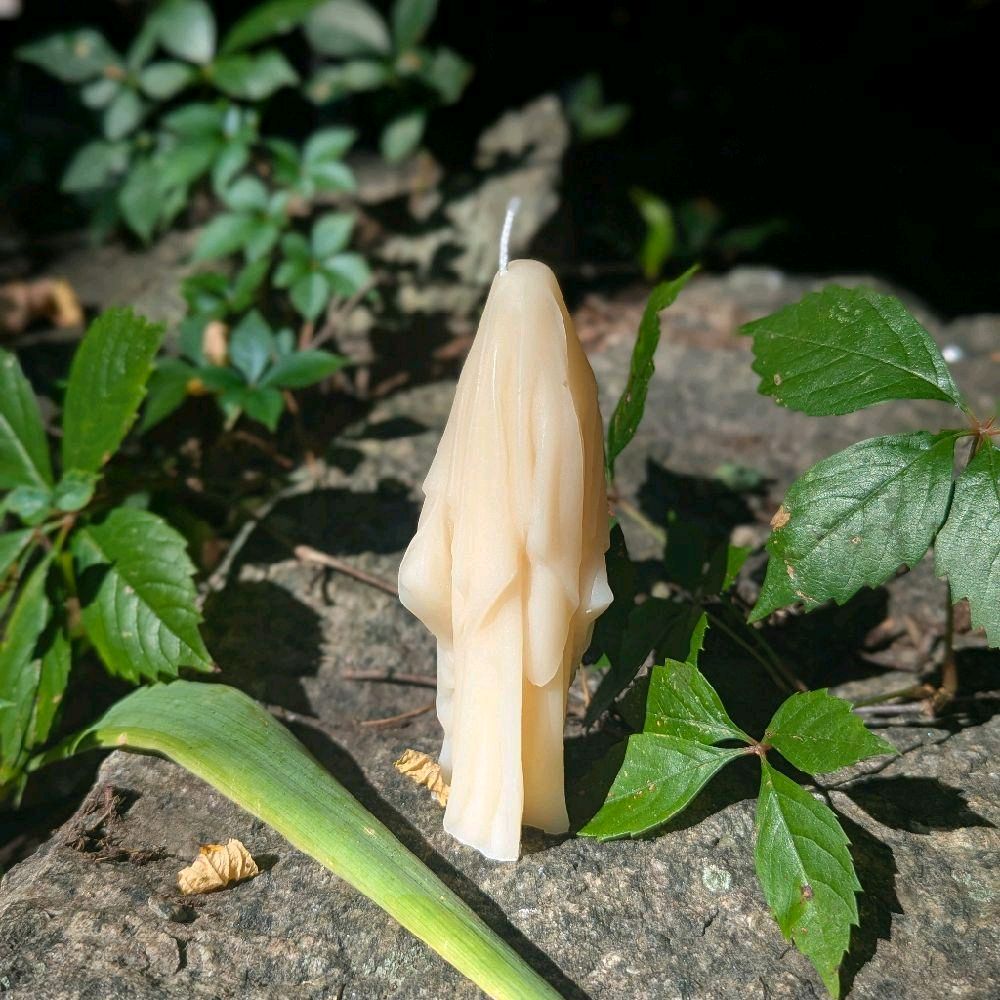 Ritual Unscented Candle - Natural Un Perfumed Design Featuring Organic Elements