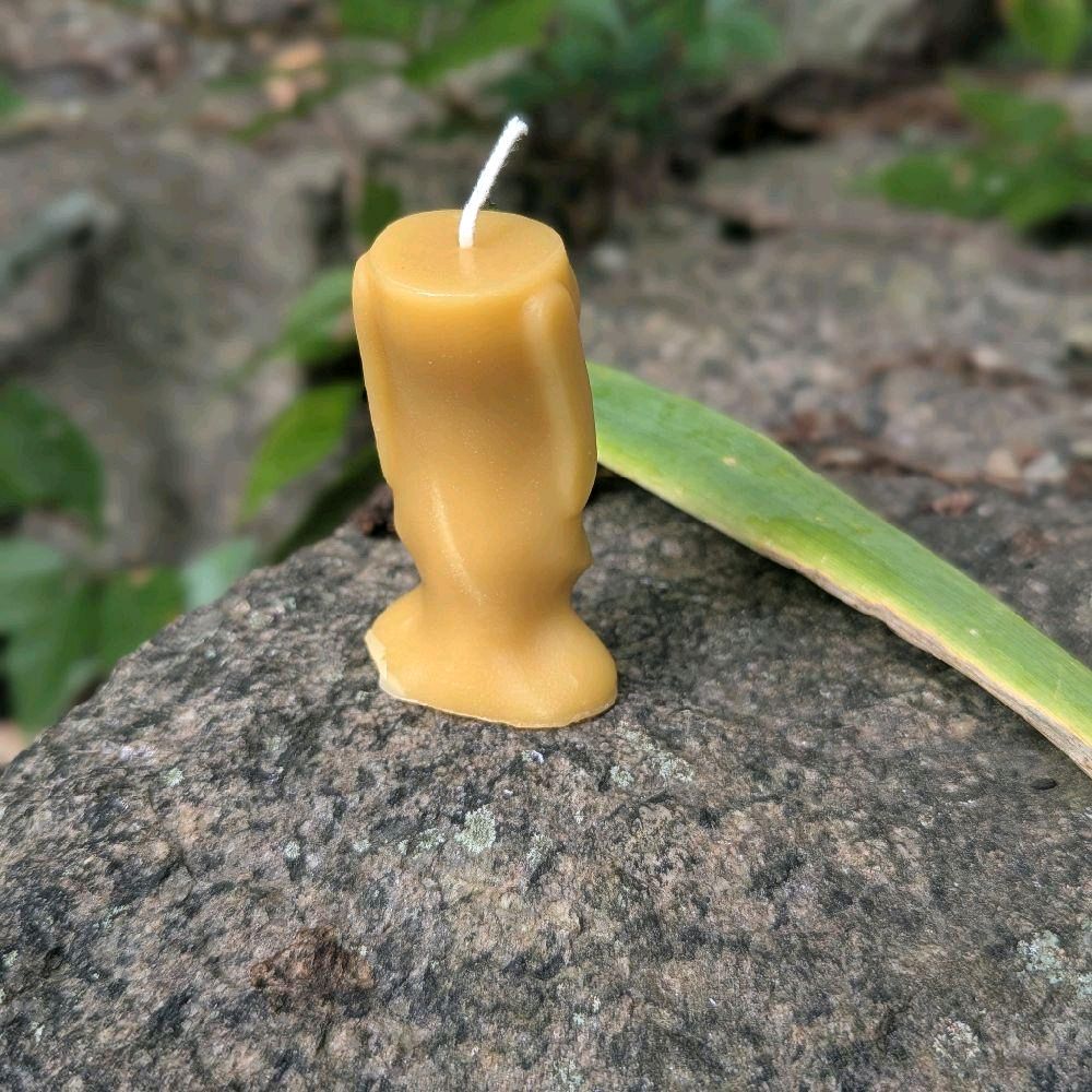 Stoneman Unique Shape Natural Wax Decorative Item Ornaments