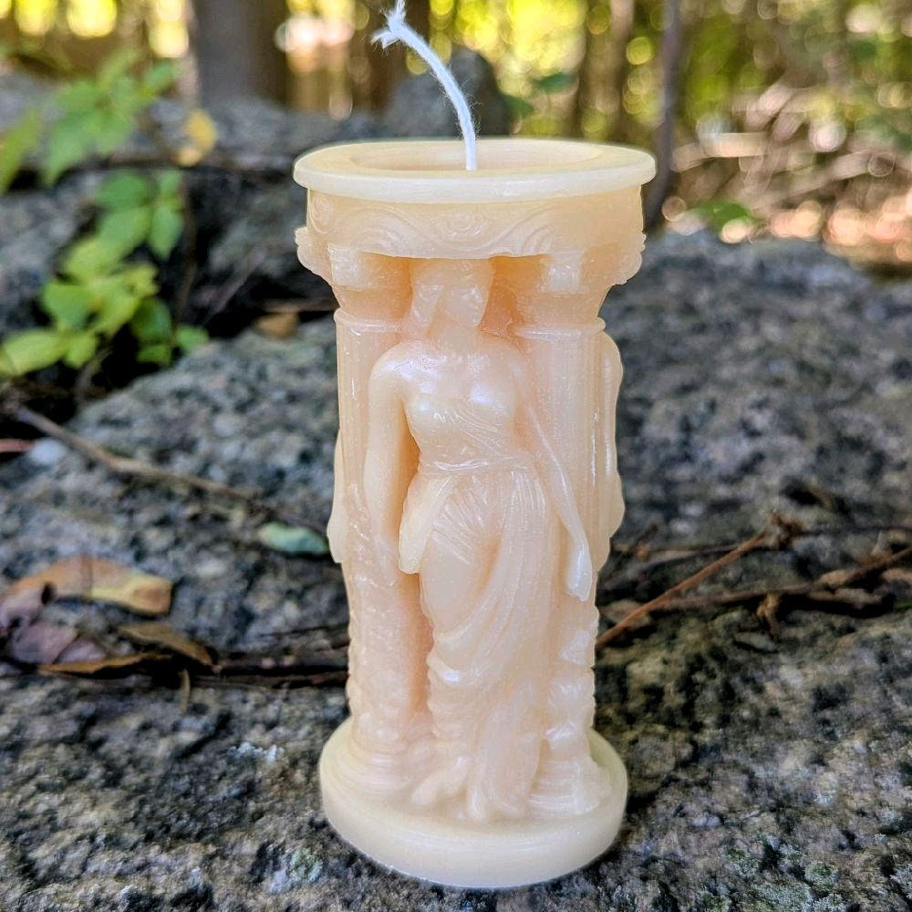 3D Goddess Handmade Unscented Candle - Unique Sculpture for Decor & Scentless Ambiance