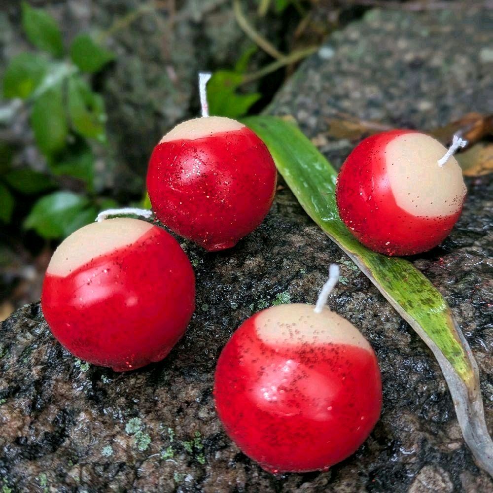 Mini Bombs Candles Pack of 4 in Elegant Gift Box with Pink Ribbon Decorative Items Included