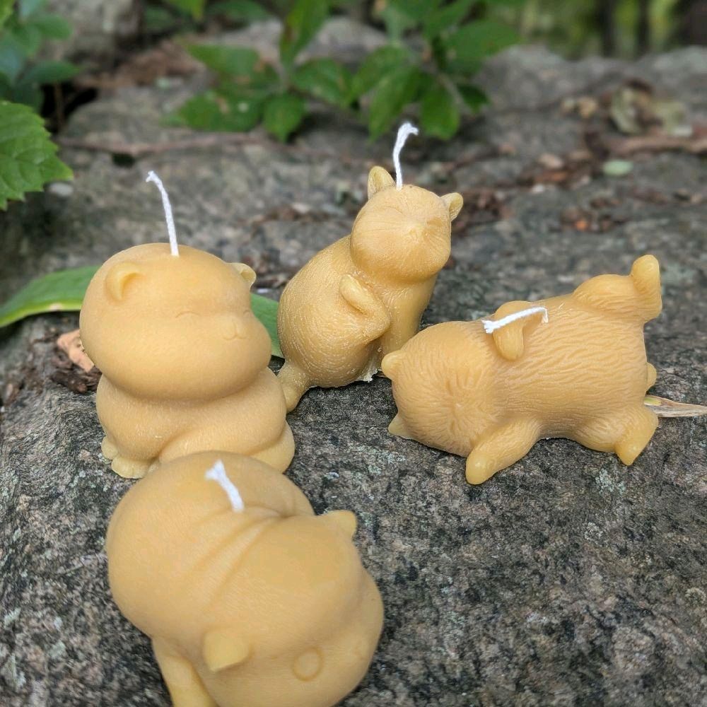 Beeswax Candle Set Cat's Playing Adorable Cat Shaped Candles for Decorative Use Ornaments