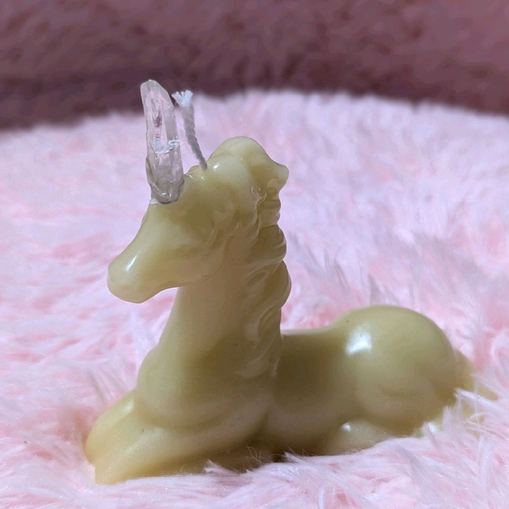 Beeswax Unicorn Candle for rituals with Crystals Nature Ornaments Decoration Eco Friendly Home Decor Unscented Natural Material