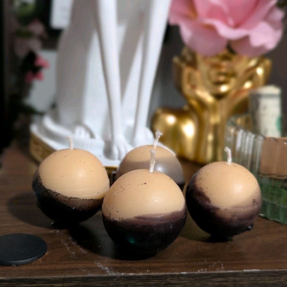 Mini Bombs Candles Pack of 4 in Elegant Gift Box with Pink Ribbon Decorative Items Included