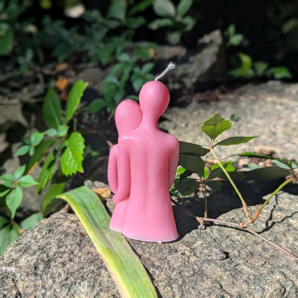 Handmade Beeswax Couple's Ritual Candle - Unique Pink Design for Special Occasions Decor