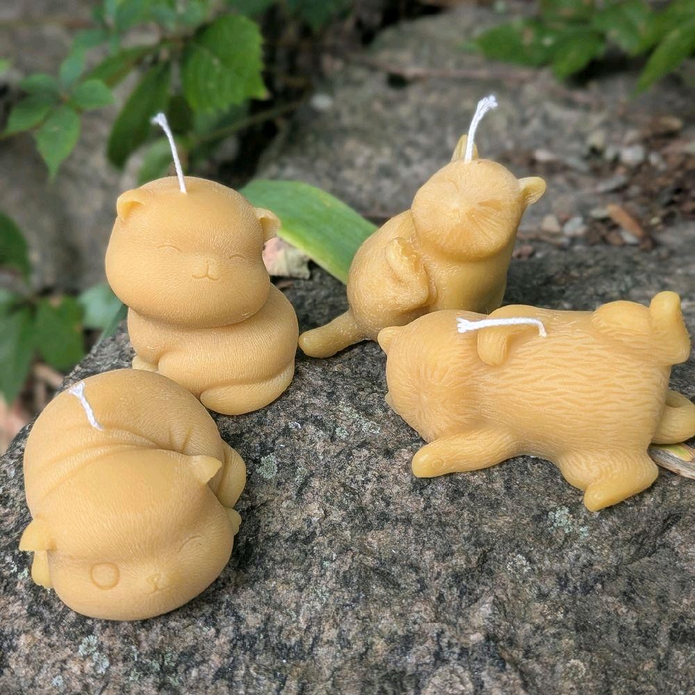 Beeswax Candle Set Cat's Playing Adorable Cat Shaped Candles for Decorative Use Ornaments