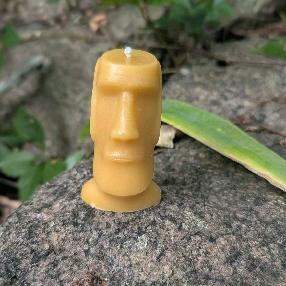 Stoneman Unique Shape Natural Wax Decorative Item Ornaments