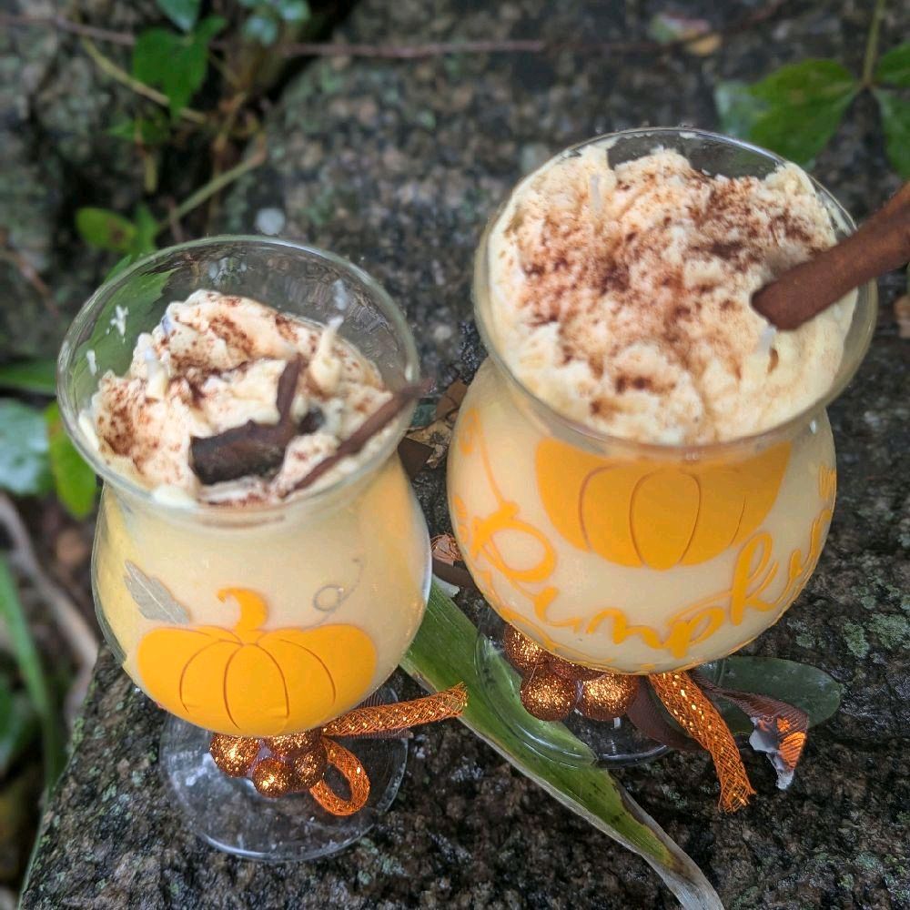 Pumpkin Spice Soy Wax Candles with Pumpkin Design and Orange Ribbon Decorations Decorative Scent Scented Aroma